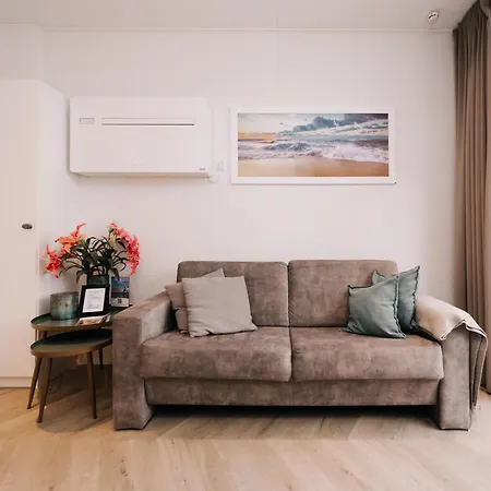 Suite 55, Near The Beach Apartmán *